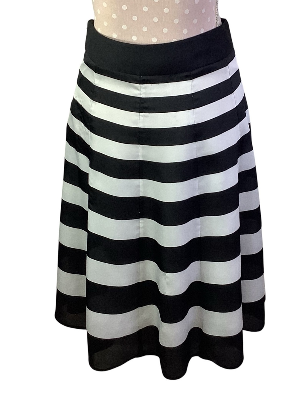 White House Black Market Black and White Striped Skirt WHBM Size 0